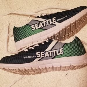 Women Seahawk sneakers